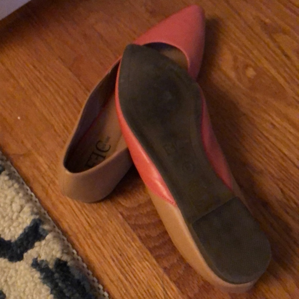 Shoes - Picture 2 of 3